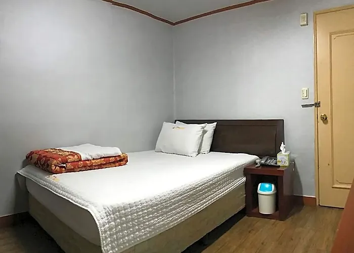 J Motel 2*